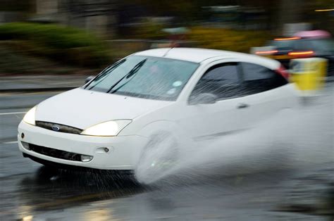 7 Tips On Driving Safely On Wet Roads Vins Automotive Group