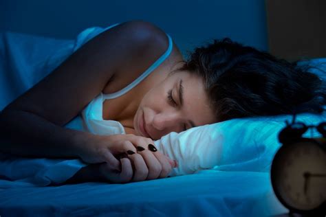 7 Surprisingly Helpful Tips To Make You Fall Asleep Faster