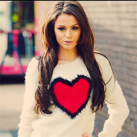 Cher Lloyd Nude Pictures Present Her Wild Side Glamor The Viraler