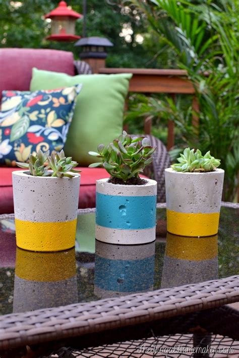 Decoart Blog Crafts 10 Outdoor Painted Planter Ideas