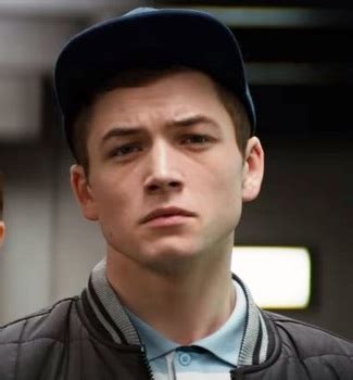 British Acting Sensations Theo James Taron Egerton Shun Sel