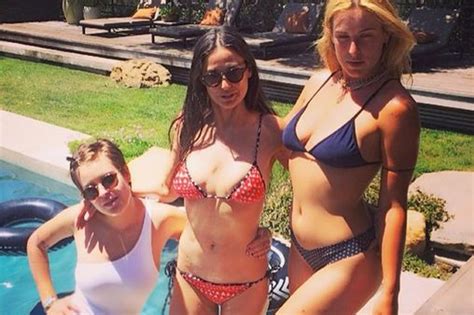 The hollywood mother and daughters look gorgeous in matching andie swimwear. Demi Moore shows her incredible bikini body as she poses ...