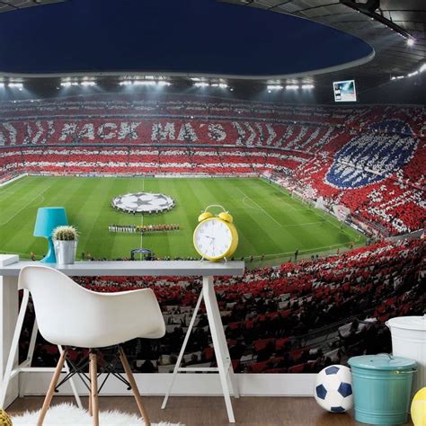 Das einst gemeinsame stadion des fc bayern und des tsv 1860 münchen war bei seiner eröffnung 2005 neutral gestaltet worden. Fototapete Bayern München Stadion Choreo Pack Mas | wall ...