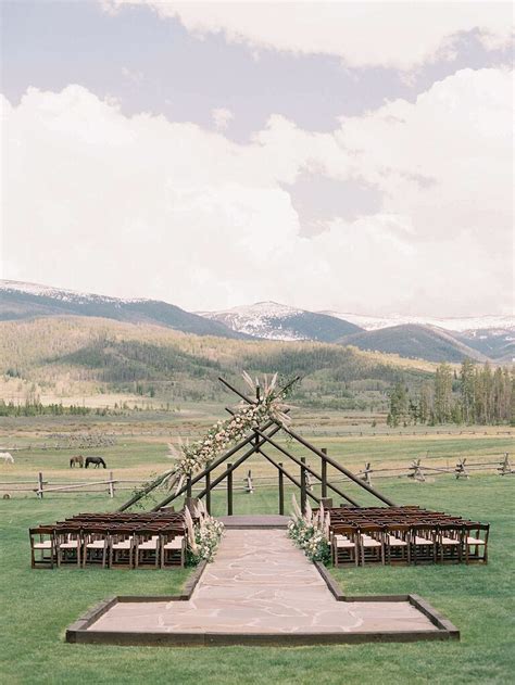 14 Wedding Venues In Colorado With Incredible Mountain Views