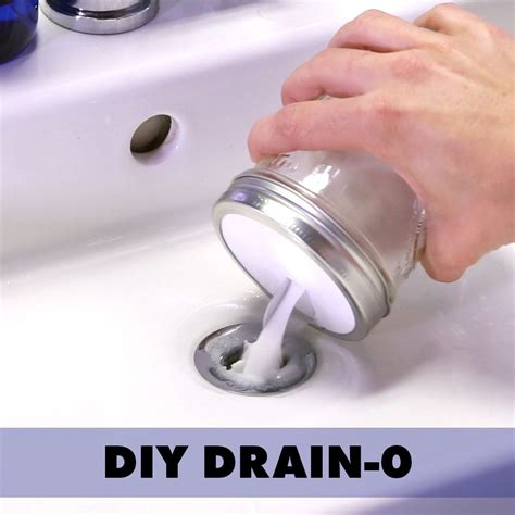 Clogged Sink Fix It In No Time With This DIY Drain O Diy Household Cleaners Diy Cleaning