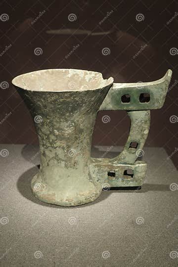 Chinese Shang Dynasty Bronze Artifacts Chinese Ritual Bronzes Stock