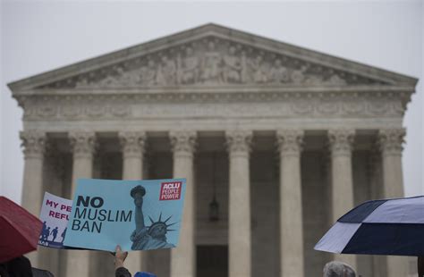 Four Reasons Why Us Supreme Court May Uphold Trump Muslim Ban Middle East Eye