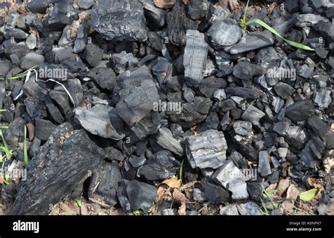 An Black Charcoal Texture Background Stock Photo Alamy