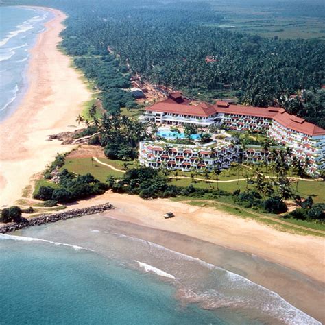 Cinnamon Bentota Beach Hotel Tripavi