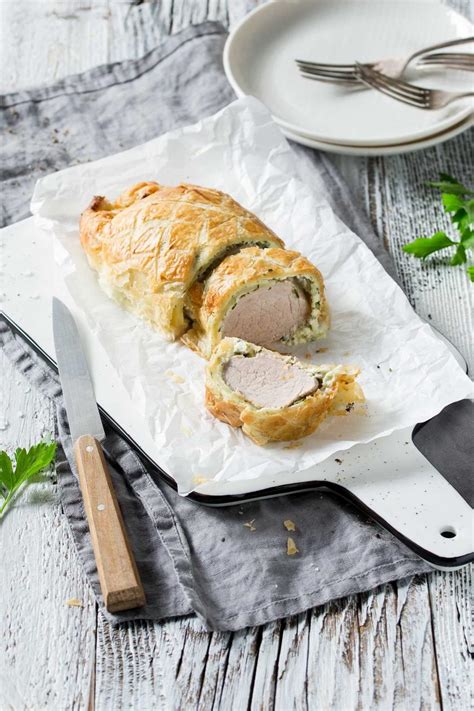 Schweinefilet im Blätterteig mit Frischkäse