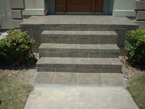 concrete | Front door steps, Front porch steps, Concrete front steps