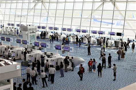 Intl Flights Return To Terminal 2 Of Haneda Airport After 3 Years
