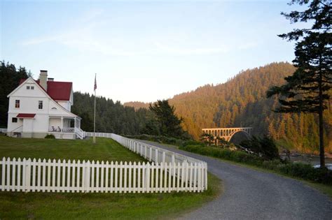 Oregon Coasts Heceta Head Lighthouse Traveling Gypsy Rn