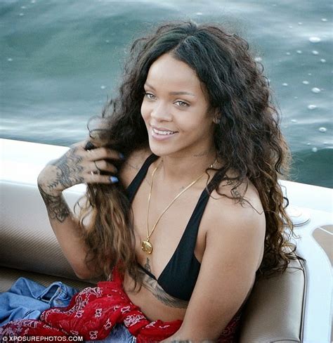 Snapshots Rihanna Shows Off Bikini Body On A Yacht During Italy Vacation ~ Toya Z World