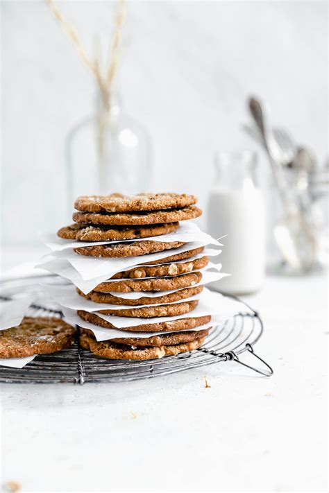 Store cookies in an airtight container for up to 3 days. +Recipe For Oatmeal Cookies With Molassas / Chewy Molasses Oatmeal Cookies Whole Grain Maple ...