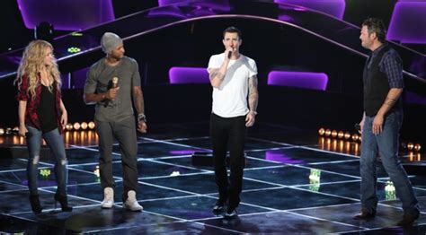 Shakira Usher Adam Levine Blake Shelton Perform Medley Of Hits On The Voice USA Season