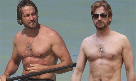 gerard butler has spartan physique even without help of cgi trickery daily mail online