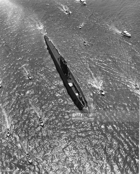 uss nautilus ssn 571 in 1958 submarines
