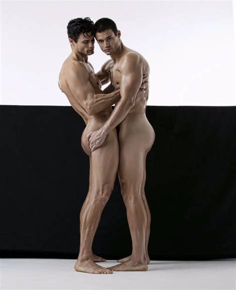 OMG They Re Naked Twin Fashion Models Juan Cesar Hortoneda OMG BLOG
