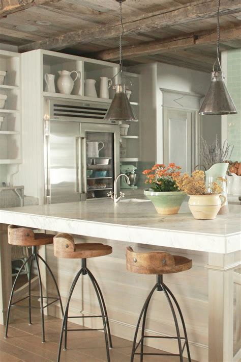 Plus, go ahead and consider our top. 8 French Country Kitchen Decorating Ideas With Blues ...