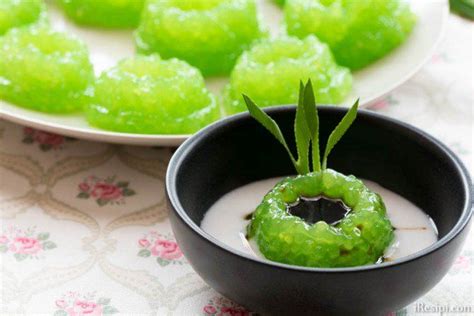 Sagu gula melaka merupakan salah satu hidangan pencuci mulut yang sedap dan mudah untuk disediakan. Puding Sagu Gula Melaka | Recipe | My favorite food, Food ...