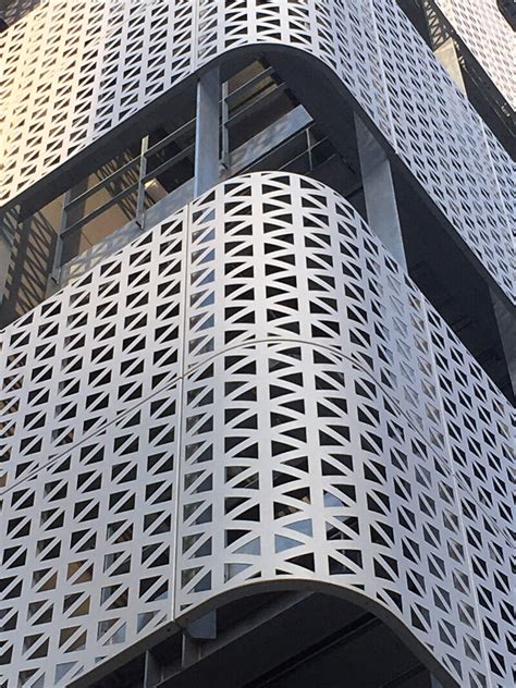 Exterior Wall Aluminum Shade Building Exterior Examples Of