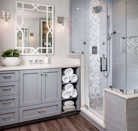 For drastic problems, you may need to hire a professional to improve the layout of your small bathroom. 47 Cool Small Master Bathroom Renovation Ideas - Design
