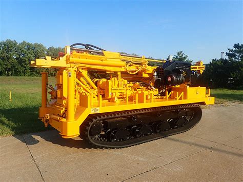 Track Carrier Mounted Drill Rigs And Drilling Equipment Central Mine