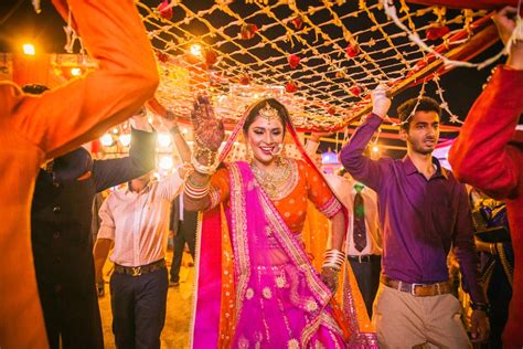 Top 10 Candid Wedding Photographers In India Best