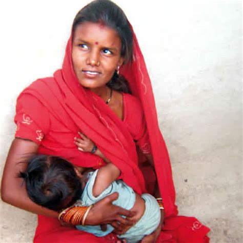 Amazing Photos Of Women Breastfeeding Around The World