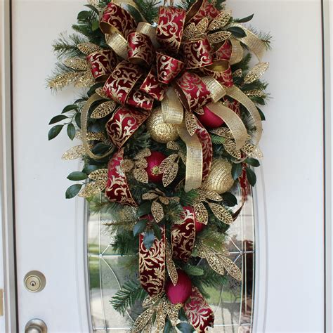 Elegant Christmas Wreath Christmas Wreaths Christmas Wreaths Diy