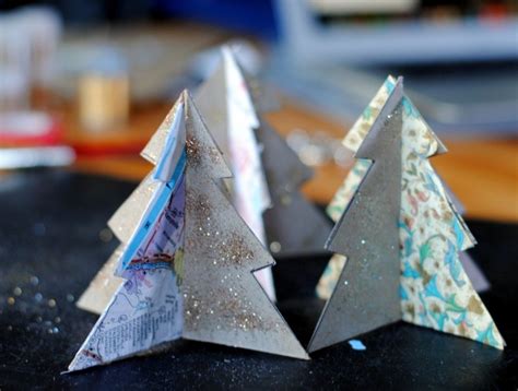 5 Festive Christmas Ornaments You Can Make From Recycled Paper