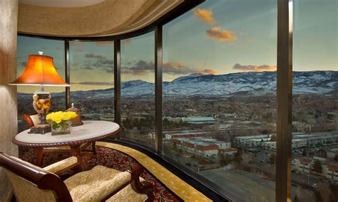 Reno hotel rooms & suites. Virtual Visit | Peppermill Resort Hotel, Reno, NV | (866 ...