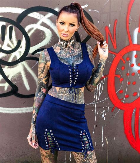 Famous Tattoo Models Showed All Their Tattoos In 2020 Famous Tattoos Tattoo Models Girl Tattoos