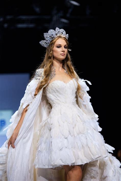 Model Walk Runway For World Russian Beauty Catwalk At Spring Summer