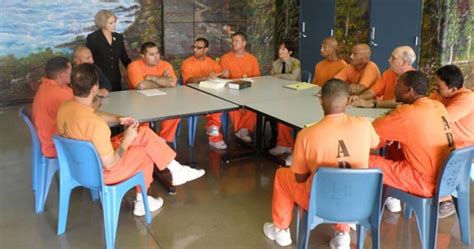 Program Helps Arizona Prisoners Get Ready For Real Life