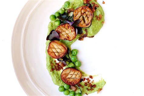 From curries to samosas, bhajis and side dishes, every dish is serve this veggie indian at a indian feast. Vegan Scallops with Truffle Pea Puree and Crispy Vegan Bacon Bits - Eat Figs, Not Pigs