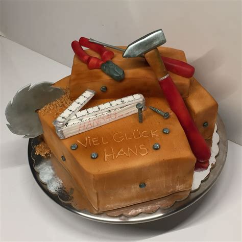 Maybe you would like to learn more about one of these? Birthday cake carpenter tools Geburtstagstorte Schreiner ...