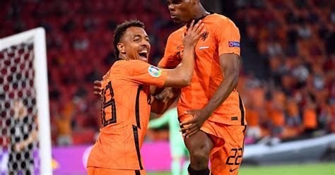 Christian eriksen could attend the euro 2020 final at wembley as a guest of uefa. Zakelijk Oranje verslaat ook Oostenrijk en gaat naar ...