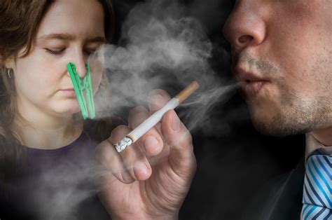 Ketahui Bahaya Apa Saja Yang Mengintai Perokok Pasif Honestdocs