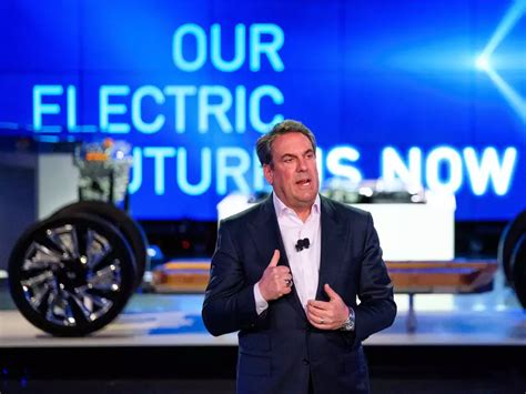 Gms Massive Pivot To Electric Cars Has Officially Begun And Thats A