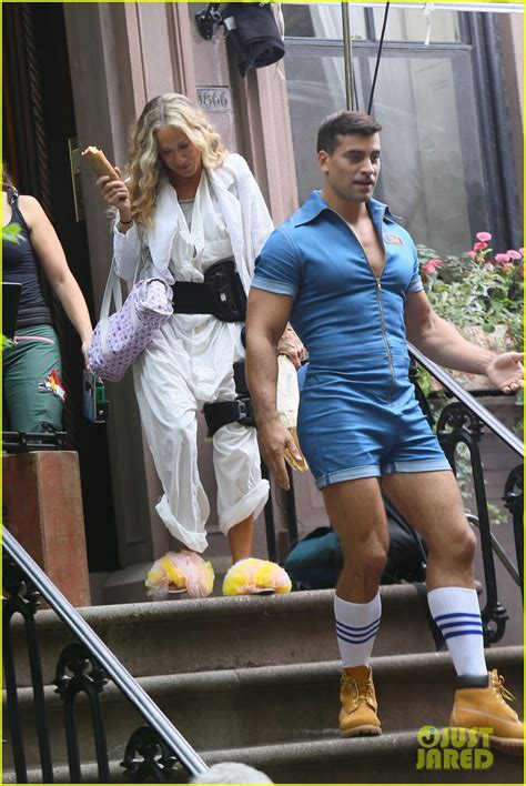 sarah jessica parker gets carried away by hunky man on and just like that set photo 4626264