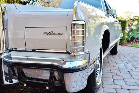 Any leads on continental cars or frontenac cars is appreciated. Pin by Michael Easton on Front End Wednesday | Lincoln ...