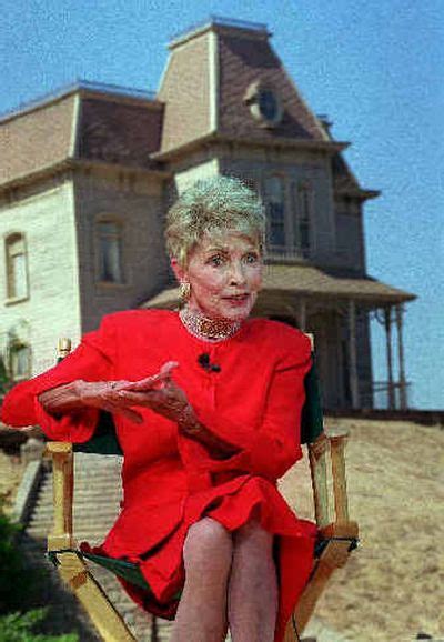 Janet Leigh Famed For Psycho Role Dies At 77 The Spokesman Review