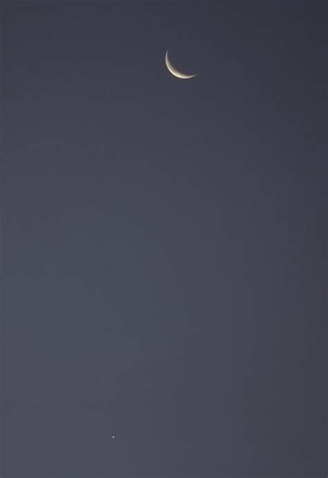 See It Moon And Venus Close Todays Image Earthsky