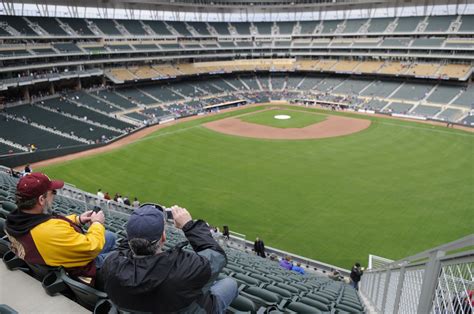 Which Ballpark Has The Most Seats