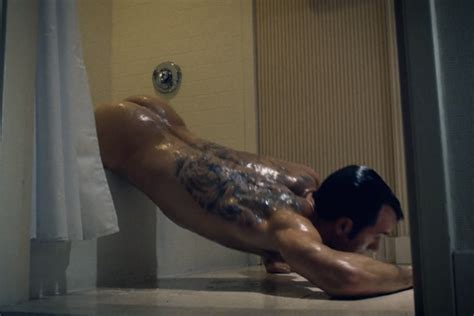 Justin Theroux Totally Naked In A Bathtub Naked Male Celebrities