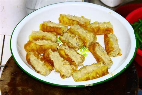 Ma, dapur umami punya menu cemilan baru lho, yaitu kentang goreng saus mayo. Simple Dishes but Delicious: Cakue Udang Mayonaise