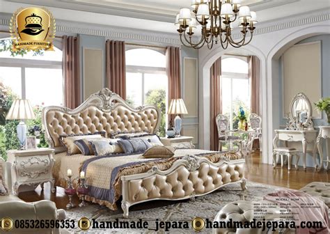 Pada umumnya, model tempat tidur yang banyak digunakan dalam kamar tidur gaya jepang, menggunakan ranjang kayu yang rendah. Tempat Tidur Mewah Terbaru | handmadejepara.com