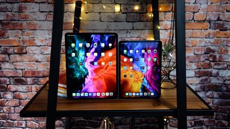 The ipad pro's new lidar scanner sits next to the dual cameras, the main 12mp and 10mp ultra wide camera setup and flash are set in a square camera. Comparing the 11-inch versus 12.9-inch 2020 iPad Pro ...